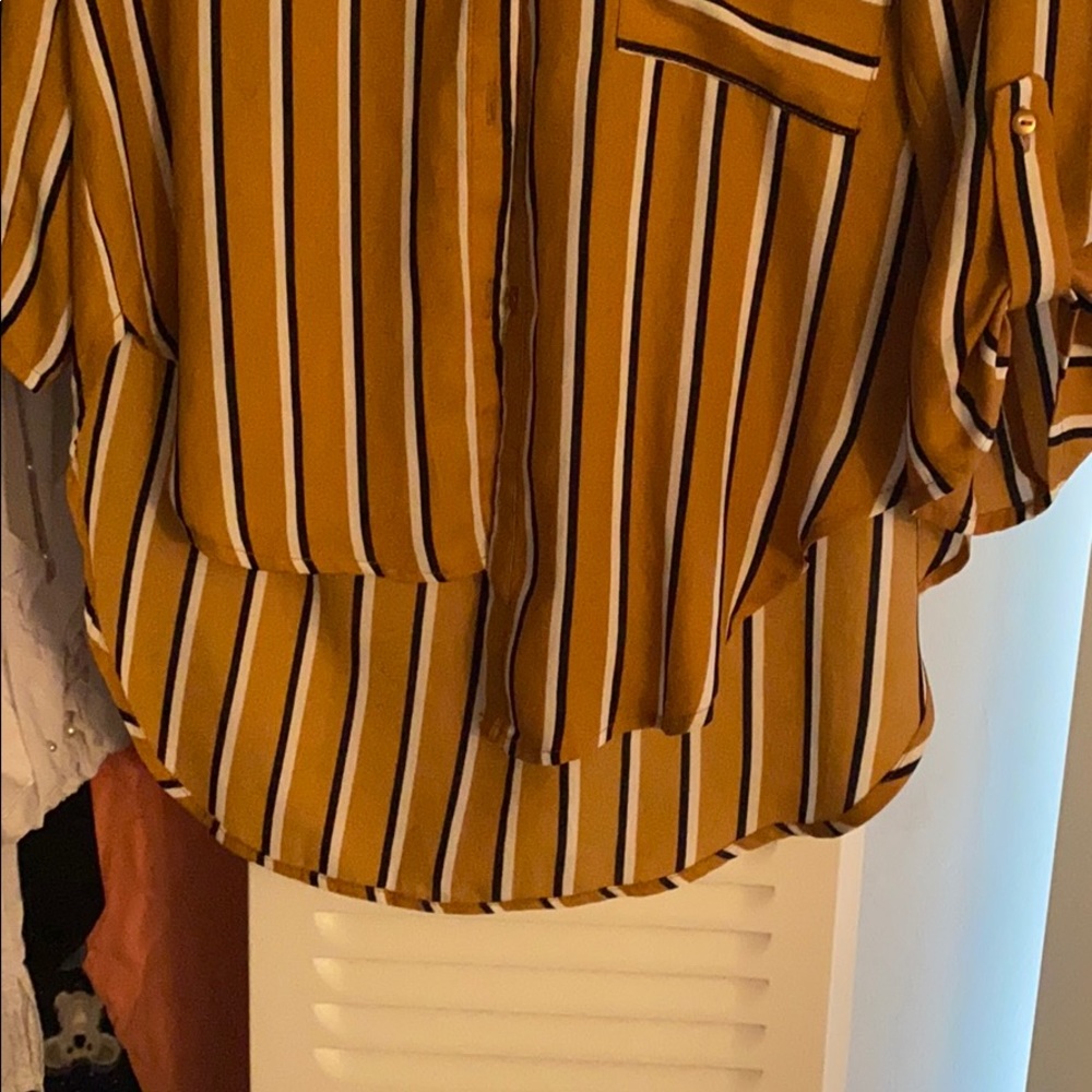 Blouse - Picture 2 of 5